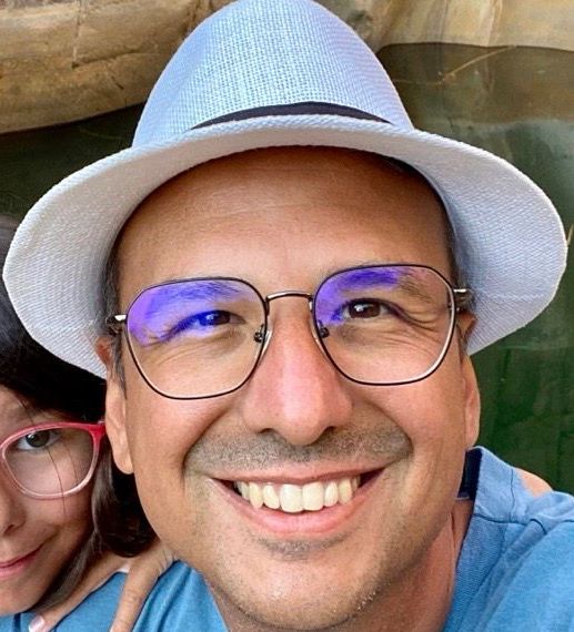 Lefteris Stefanis